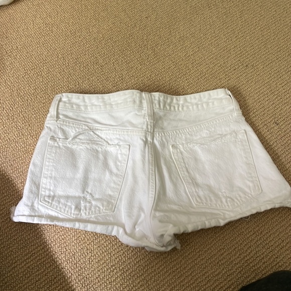 Abercrombie low rise shorts - Picture 3 of 3